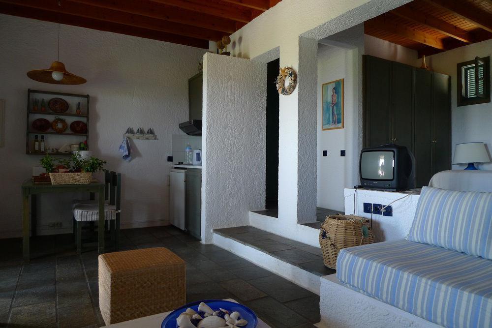 Niriides Villas Selinitsa Extérieur photo