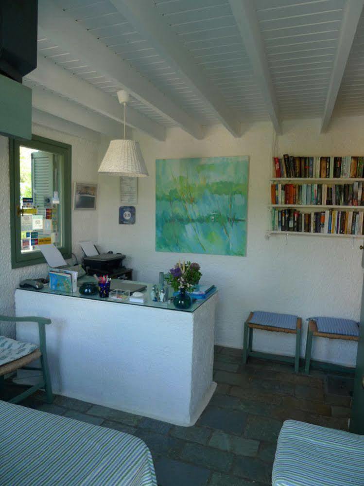 Niriides Villas Selinitsa Extérieur photo
